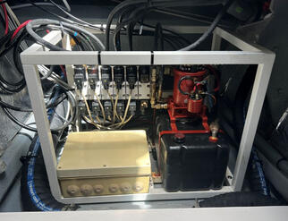 Hydraulics Port